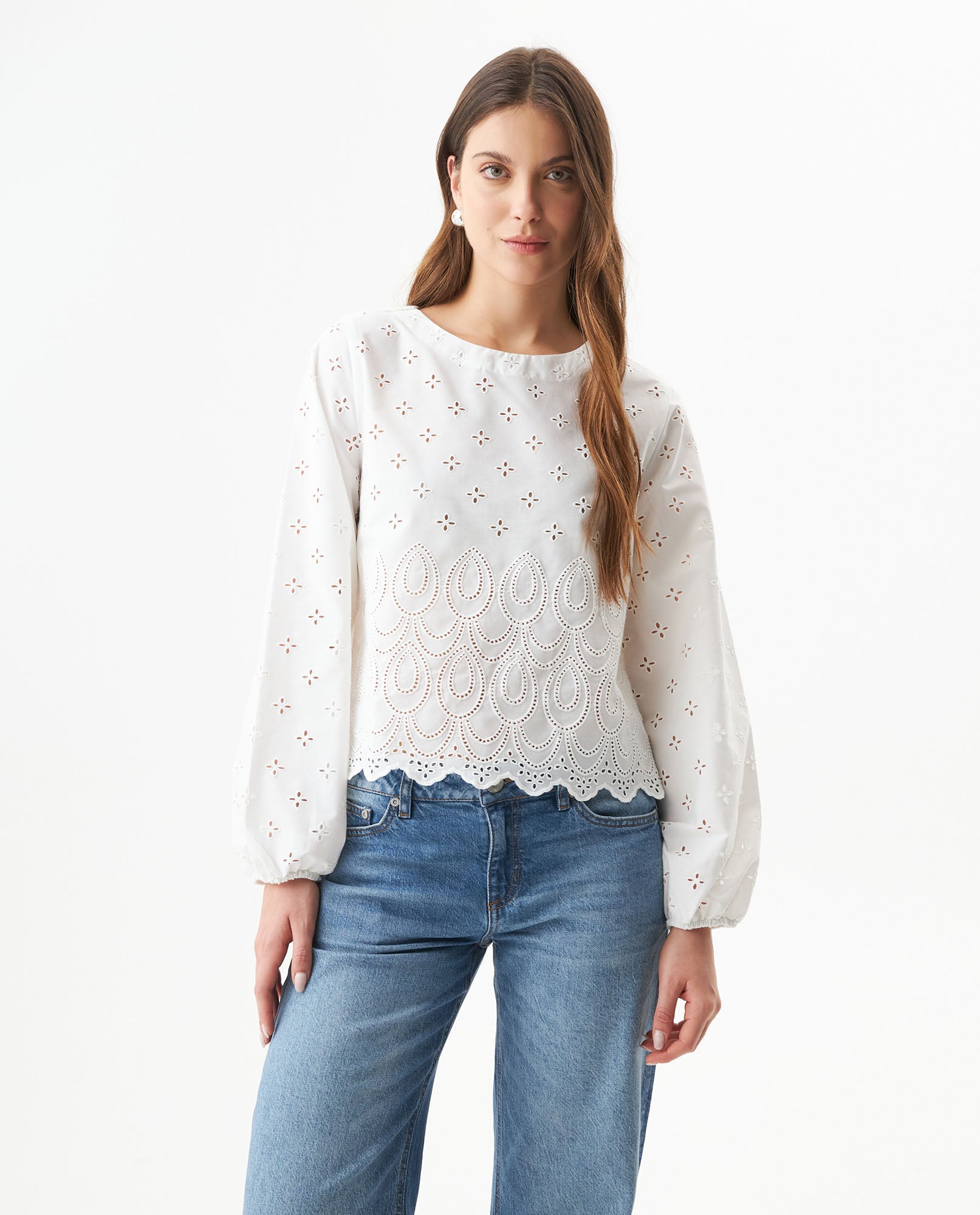 Women's Continuous Embroidered Wide Shirt in Polyester-Cotton Blend, Ceremony - 2