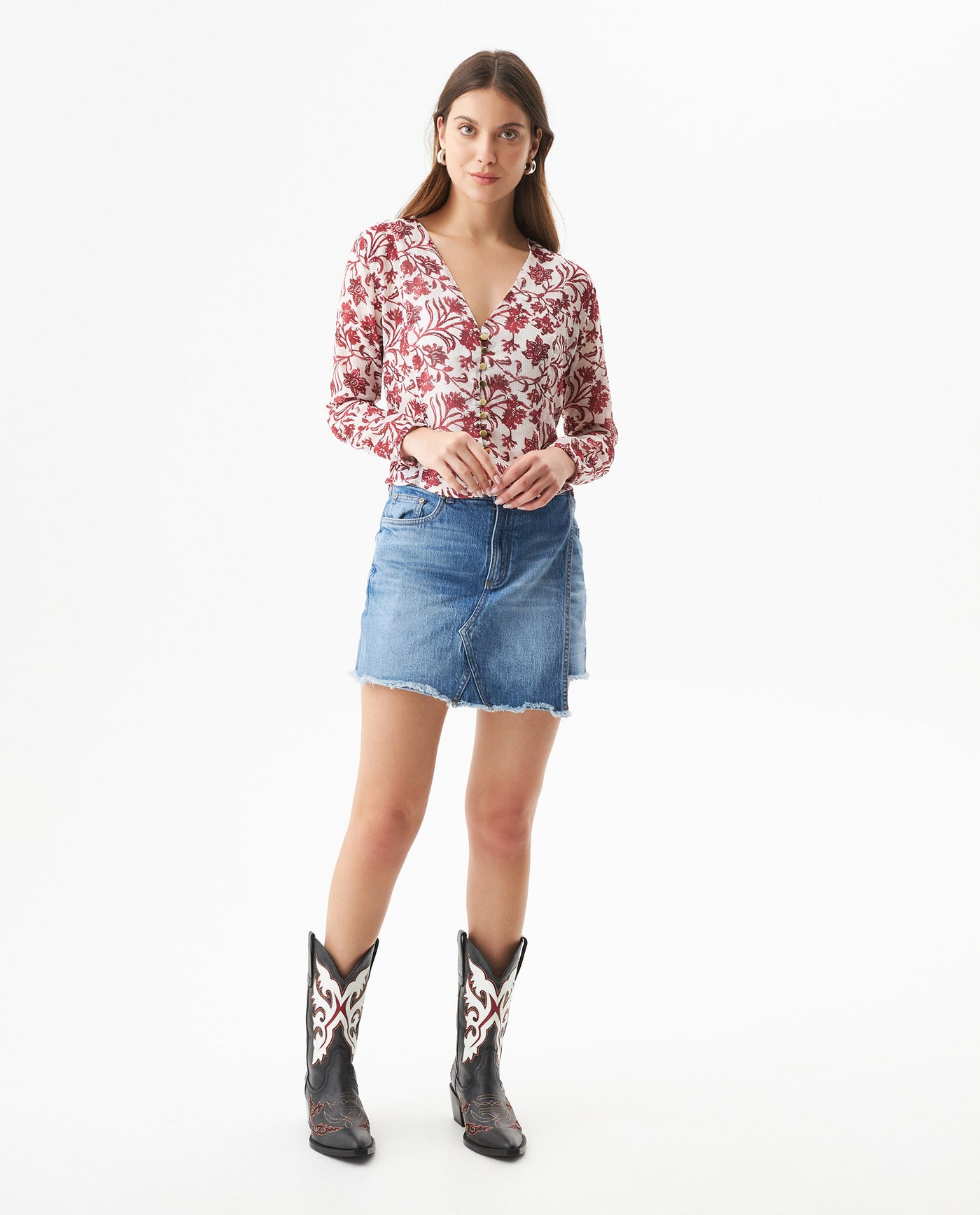 Women's Fitted V-Neck Blouse in Recycled Polyester Blend, Sailor - 3