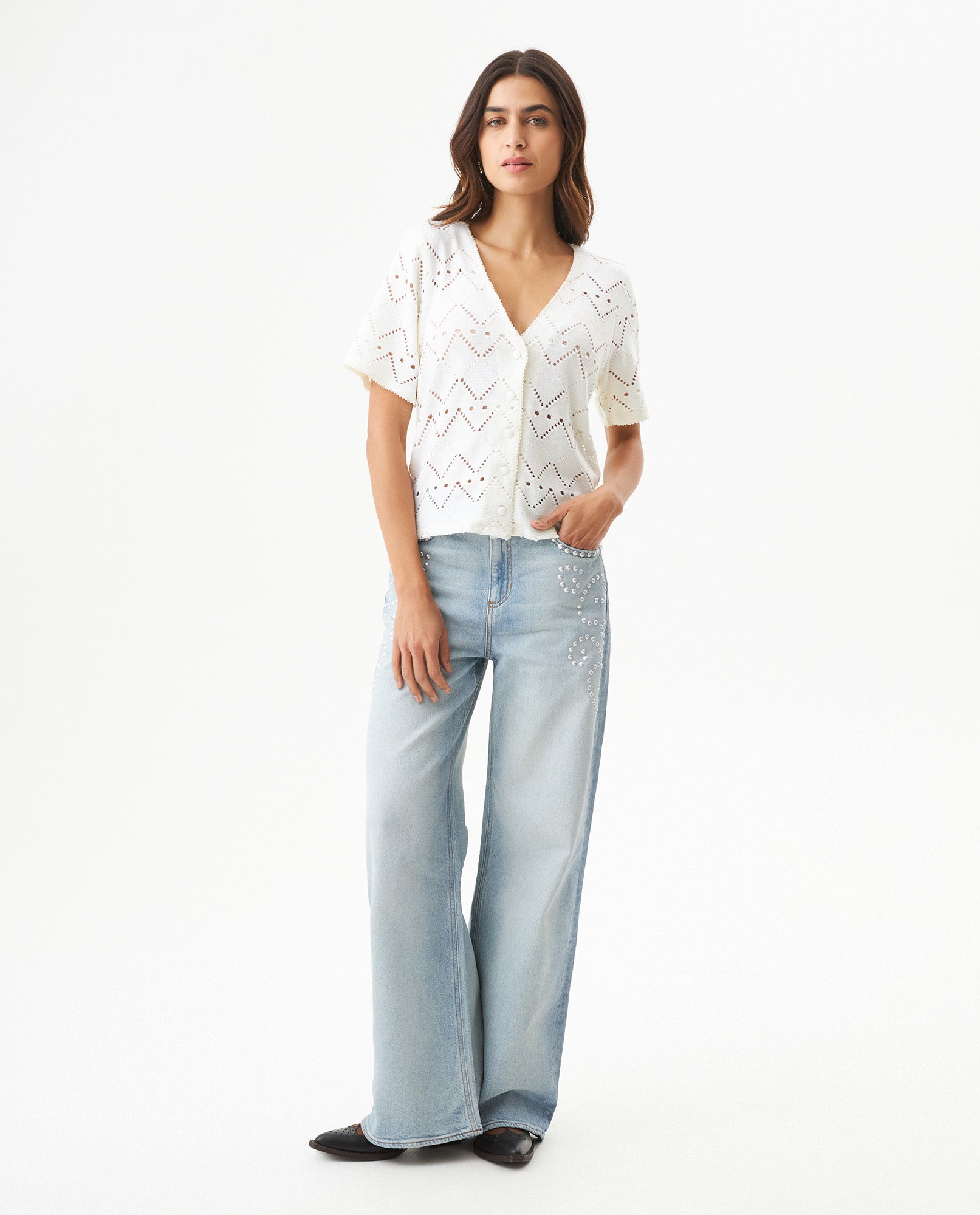 Women's Embroidered V-Neck Short Sleeve Blouse in Polyester Stretch, Stardust - 3