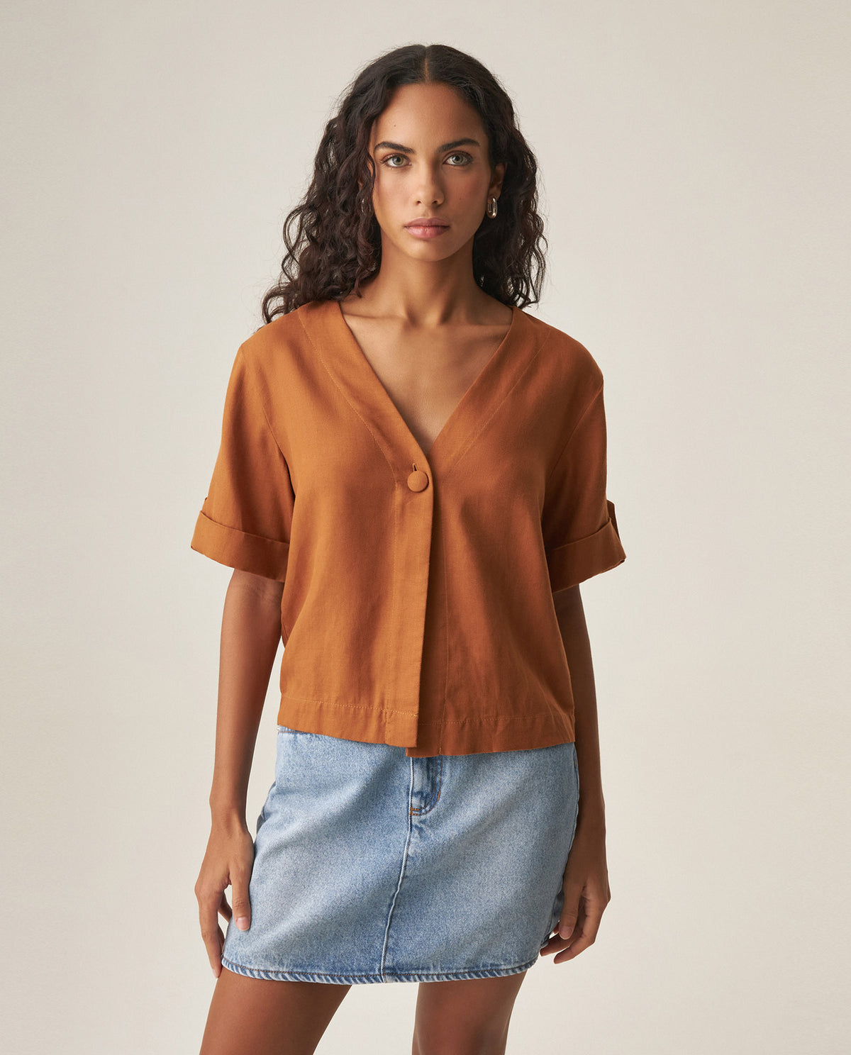 Women´s V-Neck Blouse - Brown 63_719H014_CAF171142_3
