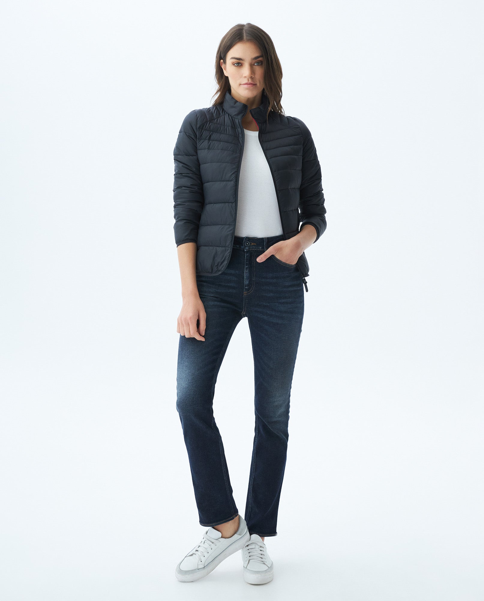 Womens Quilted Water-Resistant Packable Jacket with Storage Bag - Black 63_720E000_NEG193909_3