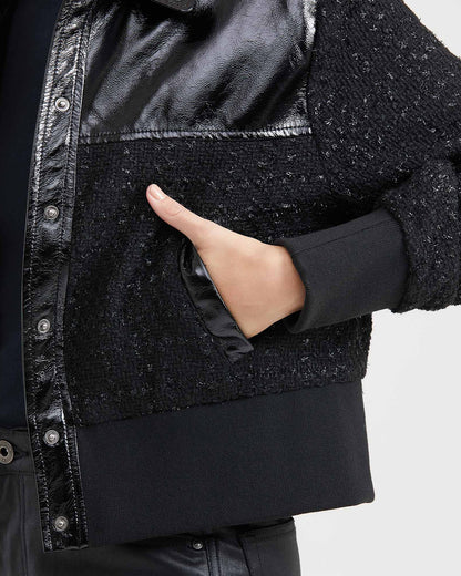BOMBER JACKET