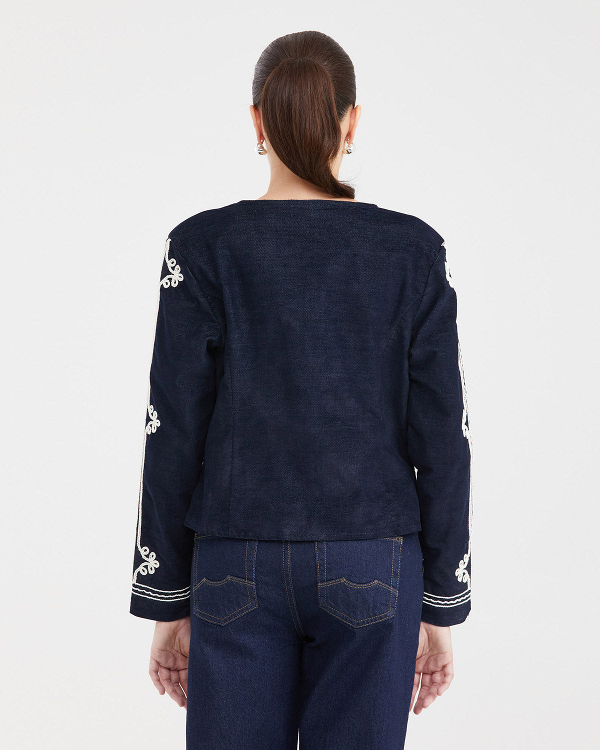 COLLARLESS EMBROID JACKET