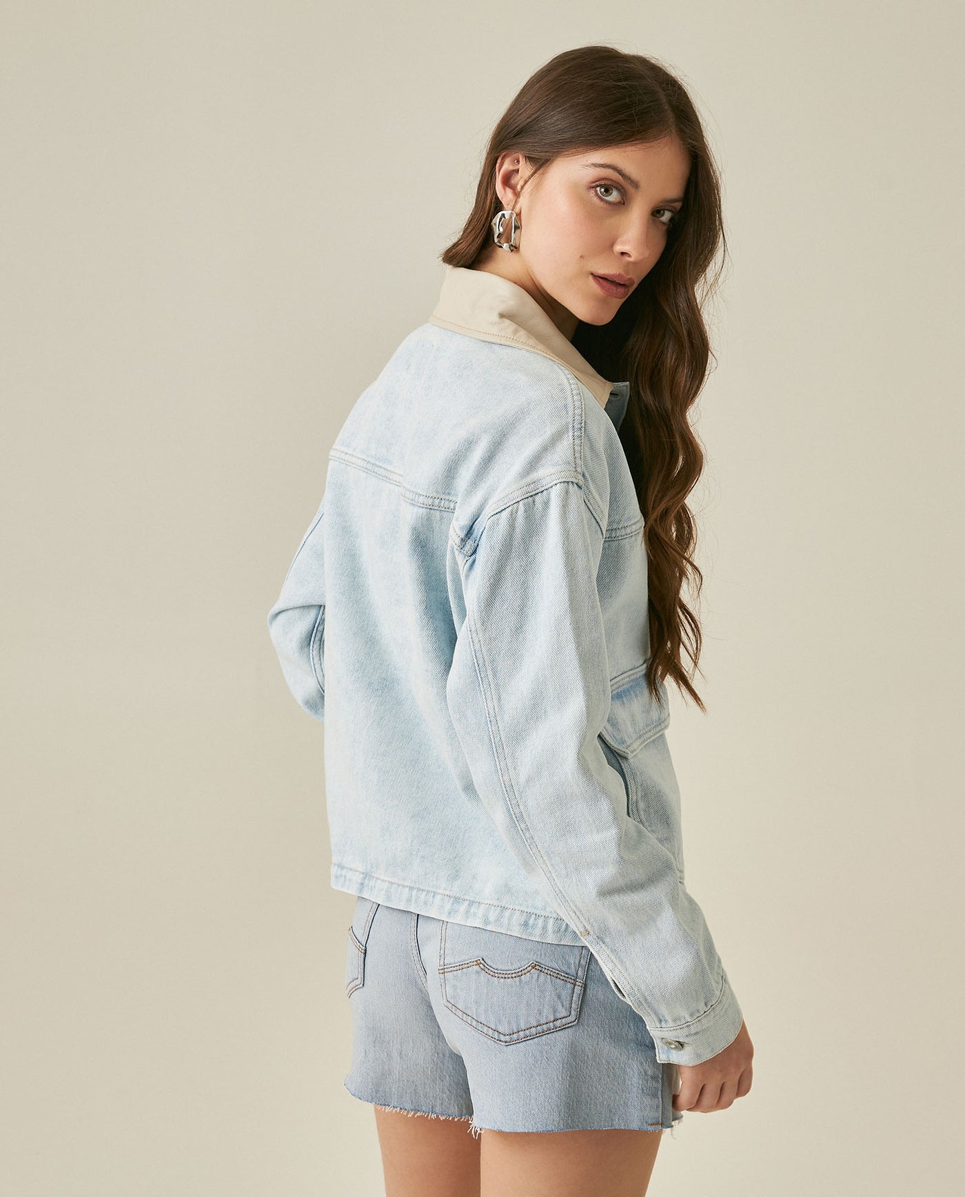 Womens Jacket Trucker Cotton Denim Light Wash Leather Collar - Blue 63_721H002_AZU193923_6