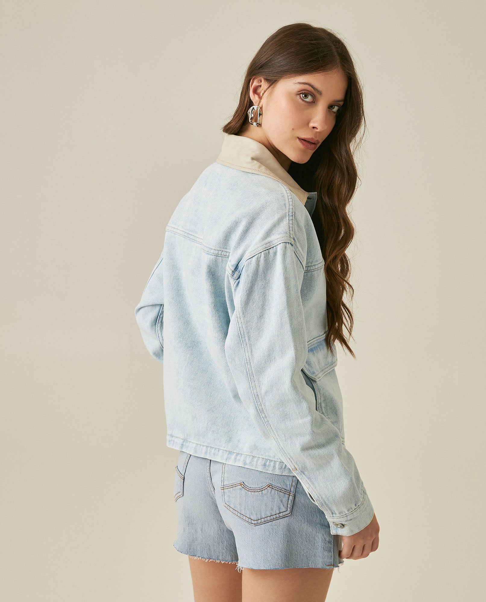 Womens Jacket Trucker Cotton Denim Light Wash Leather Collar - Blue 63_721H002_AZU193923_6