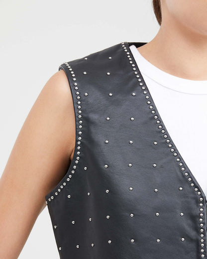 LEATHER VEST STUDS