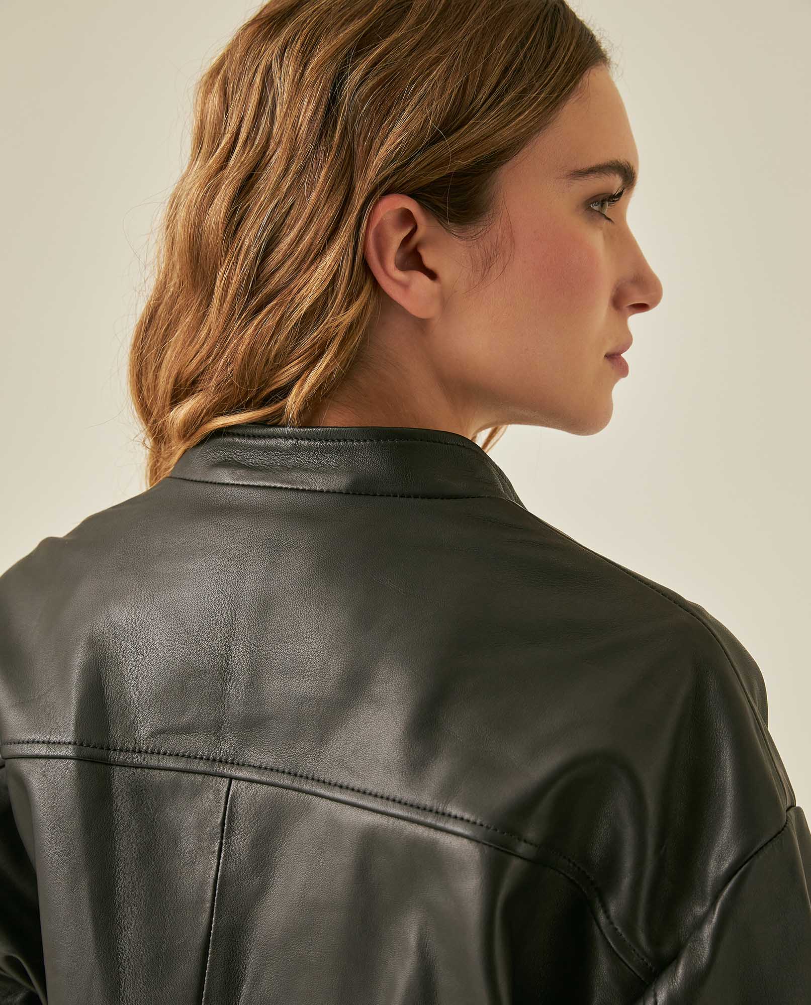 Women´s Leather Trench Coat - Black 63_727H200_NEG194007_7