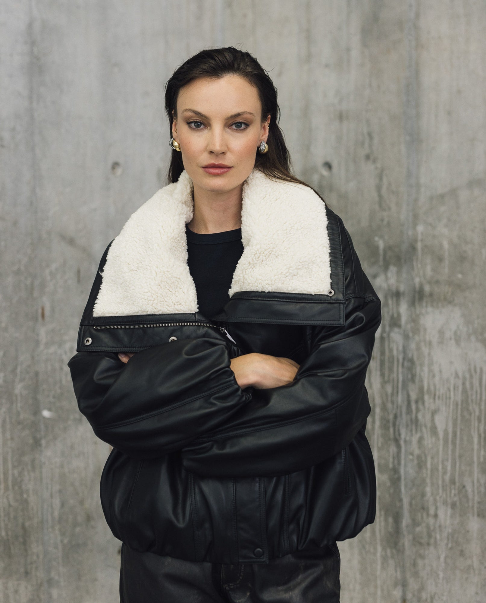 Womens Leather Voluminous Jacket - Special Collection - Black 63_727H506_NEG194007_8