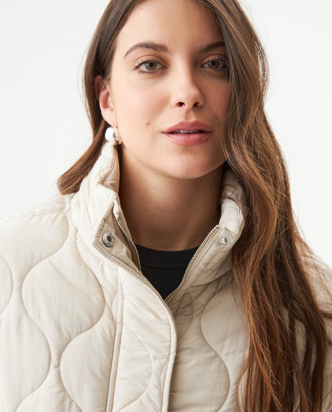 Women's Wave Quilted Adjustable Hem Jacket in Polyamide, Gala - 4