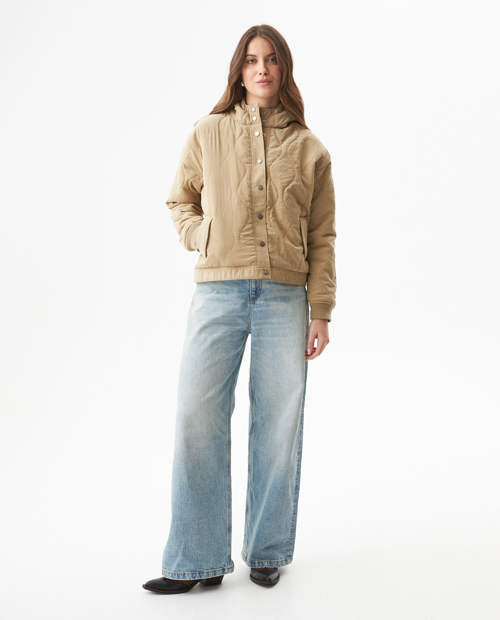 Women's Vertical Wave Quilted Hooded Jacket in Polyester Blend, Heritage - 3