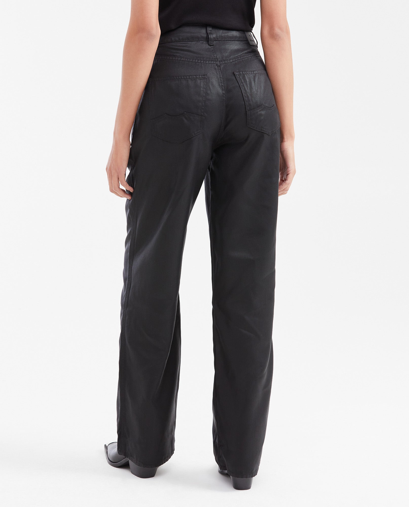 Women's High-Waisted Wide Leg Cargo Pants with Resin Effect in Tencel 63_732G003_NEG194004_6