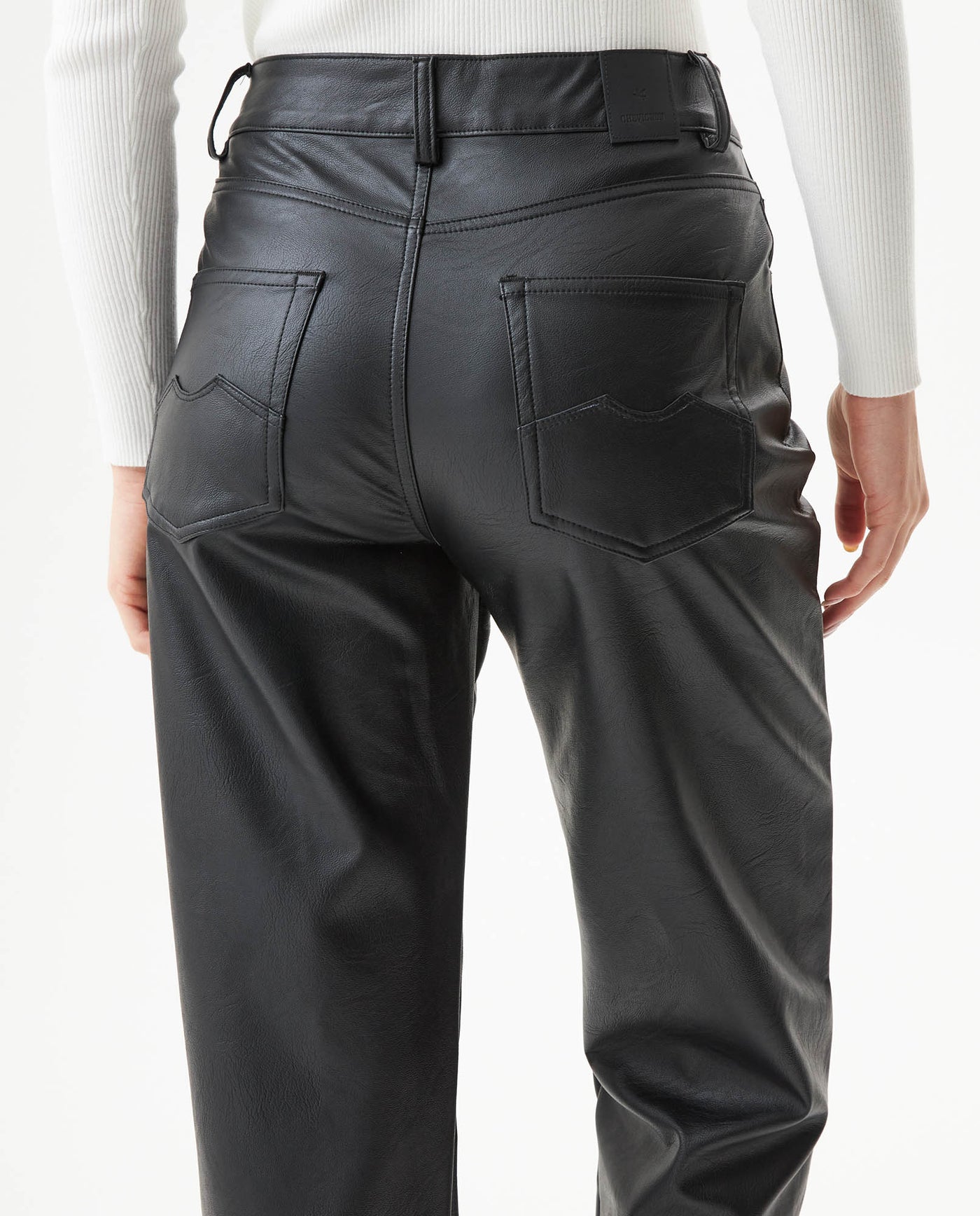 Women's Matte Leather Effect Straight Fit High Rise Pants in Polyurethane-Polyester Blend, Nocturne - 6
