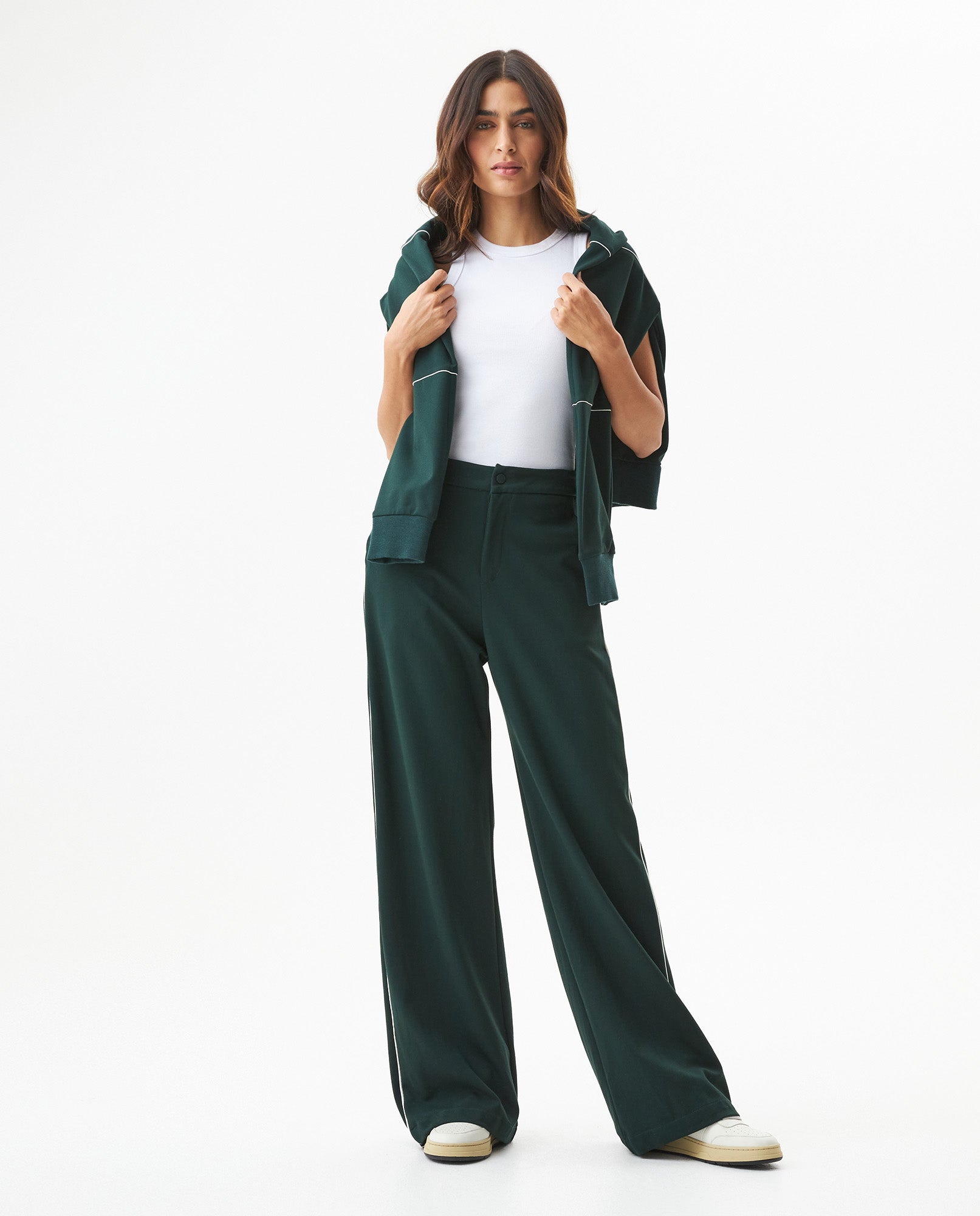 Women's Contrast Trim Wide Leg High Rise Pants in Rayon-Nylon Blend, Plaza - 2