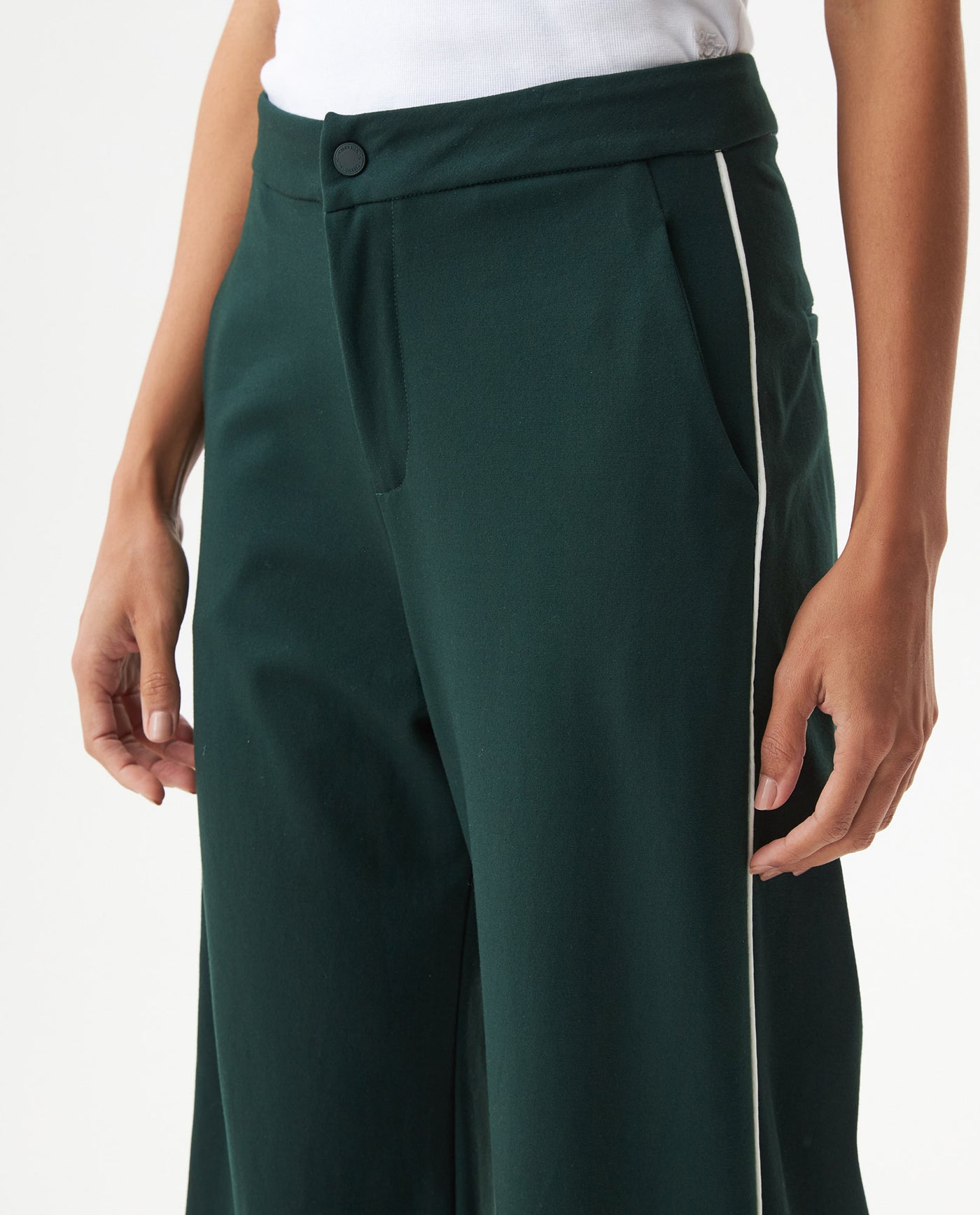 Women's Contrast Trim Wide Leg High Rise Pants in Rayon-Nylon Blend, Plaza - 4