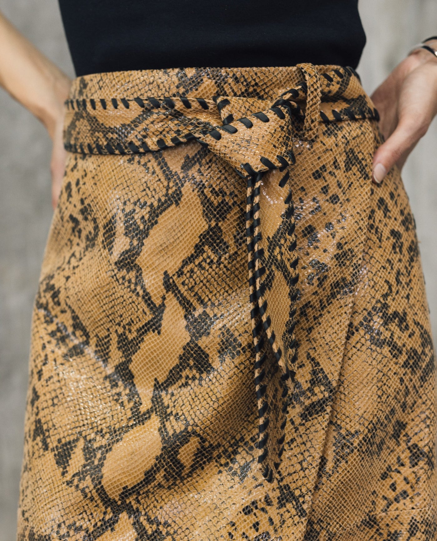 Womens Snake-Print Leather Skirt - Special Collection - Brown 63_747H500_CAF181314_4