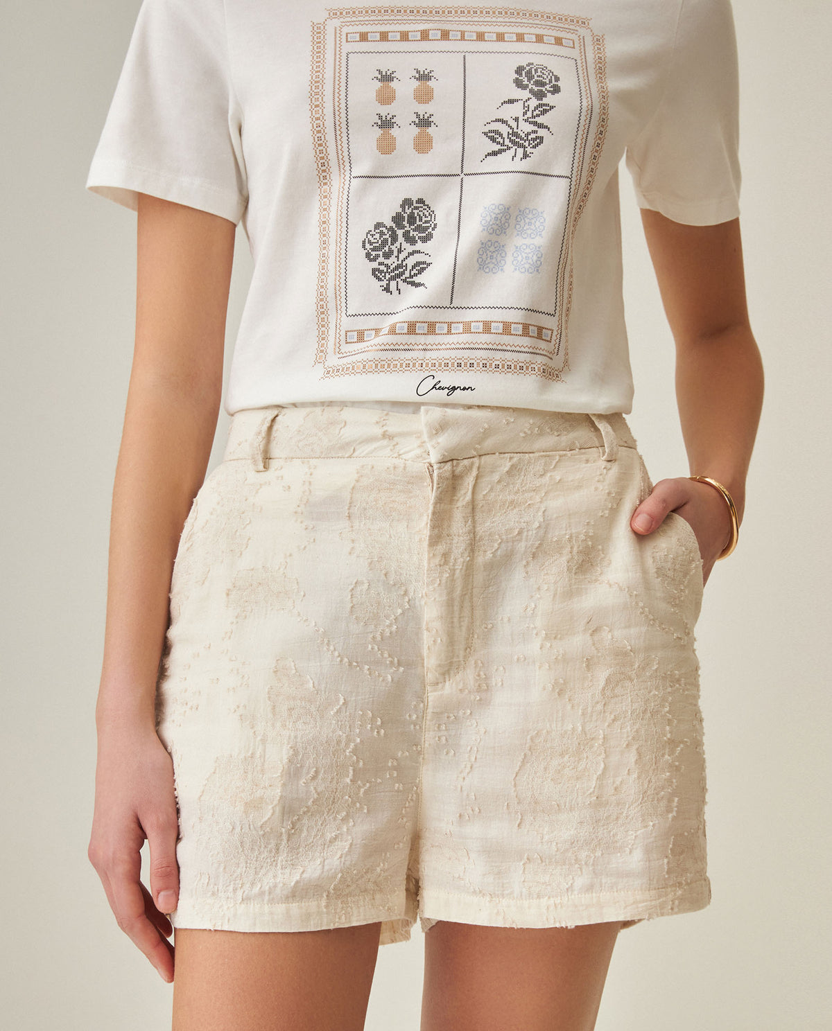 Women´s Linen Shorts - Raw 63_752H000_CRU130905_0