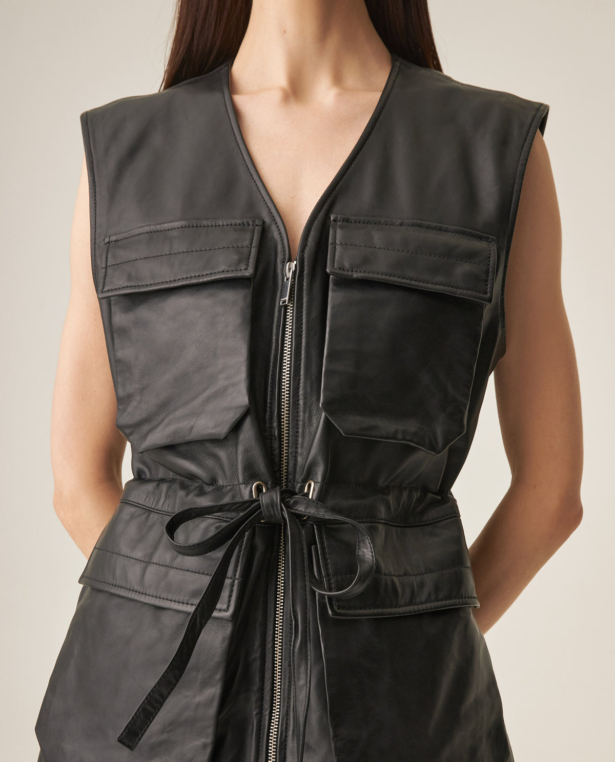 Women´s Leather Vest - Black 63_767H400_NEG194007_4