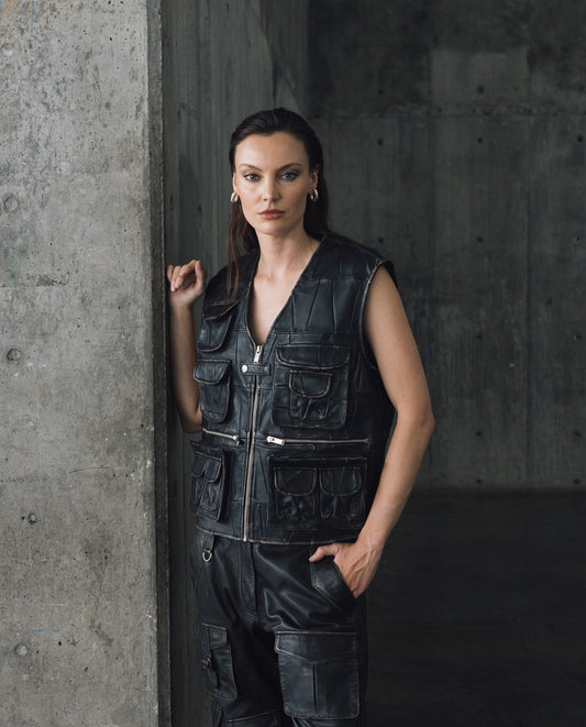Womens Lambskin Leather Lightweight Vest - Special Collection - Black 63_767H501_NEG194007_0
