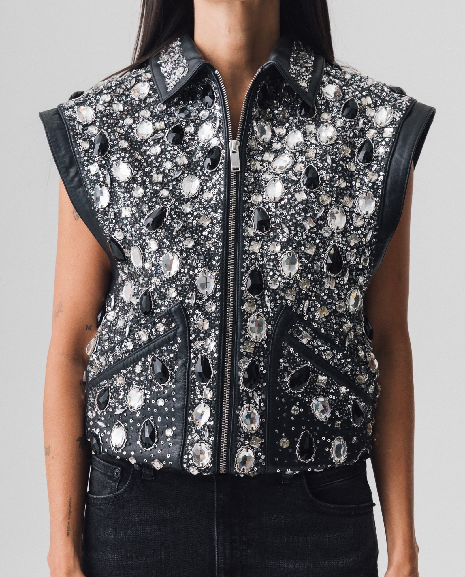 Womens Lambskin Leather Sleeveless Embellished Vest - Special Collection - Black 63_767H502_NEG194007_6