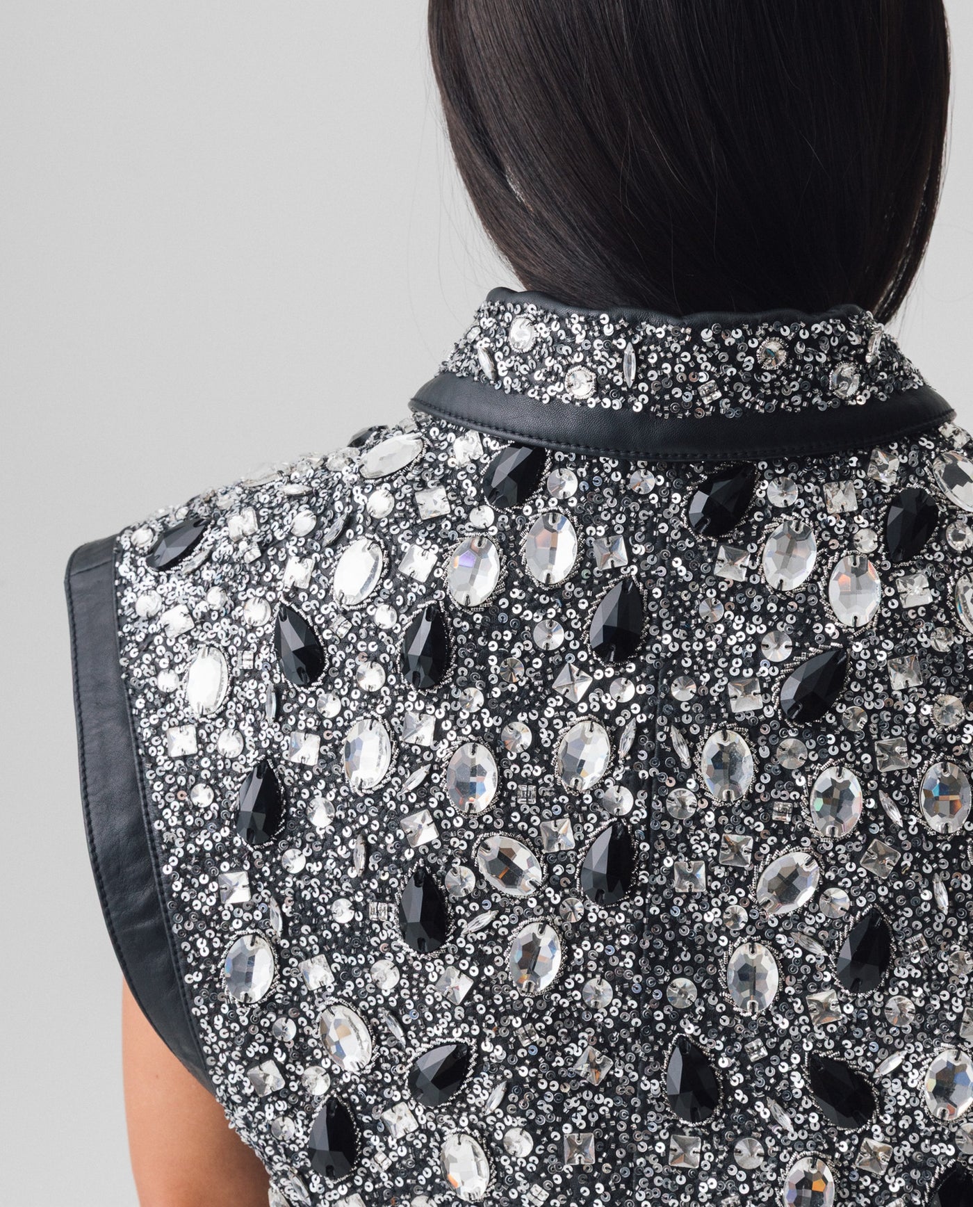 Womens Lambskin Leather Sleeveless Embellished Vest - Special Collection - Black 63_767H502_NEG194007_8