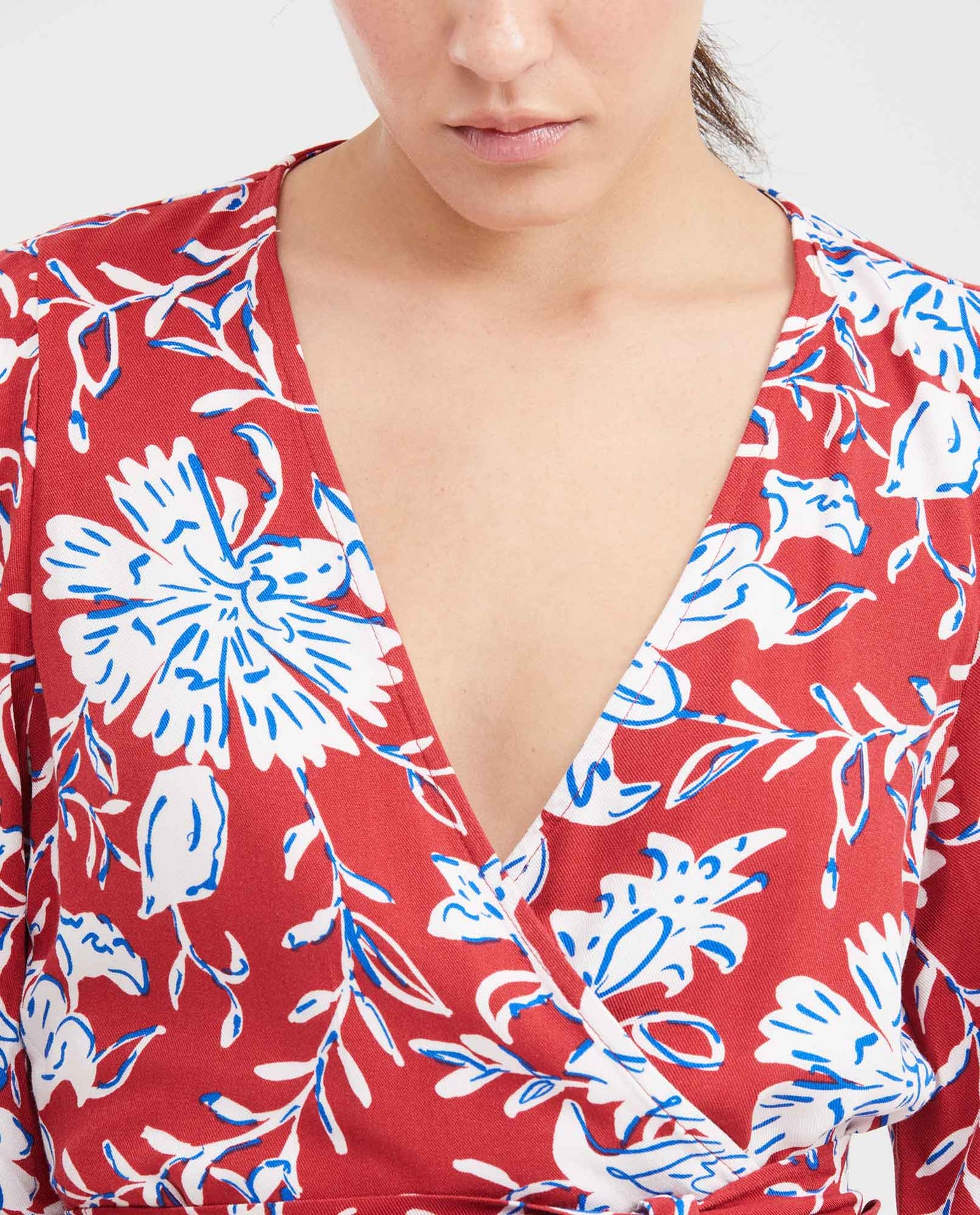 Women's Short Wrap Dress with Side Tie and Floral Maxi Print in Rayon - 2