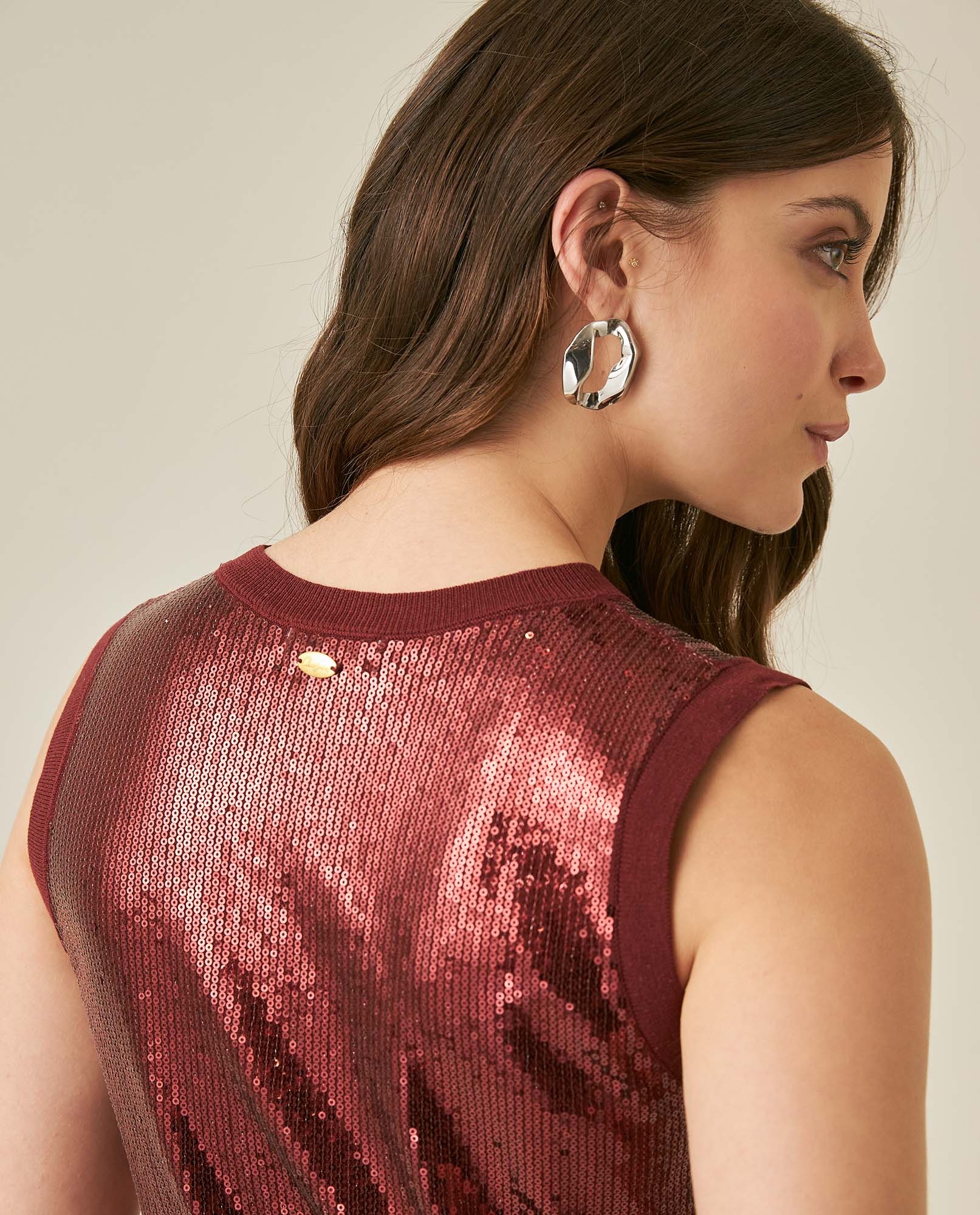 Womens Top Knit Sleeveless Lyocell Blend Linen Tone-on-Tone Sequins Ultra Lightweight Subtle Shine - Red 63_791H010_ROJ191522_7