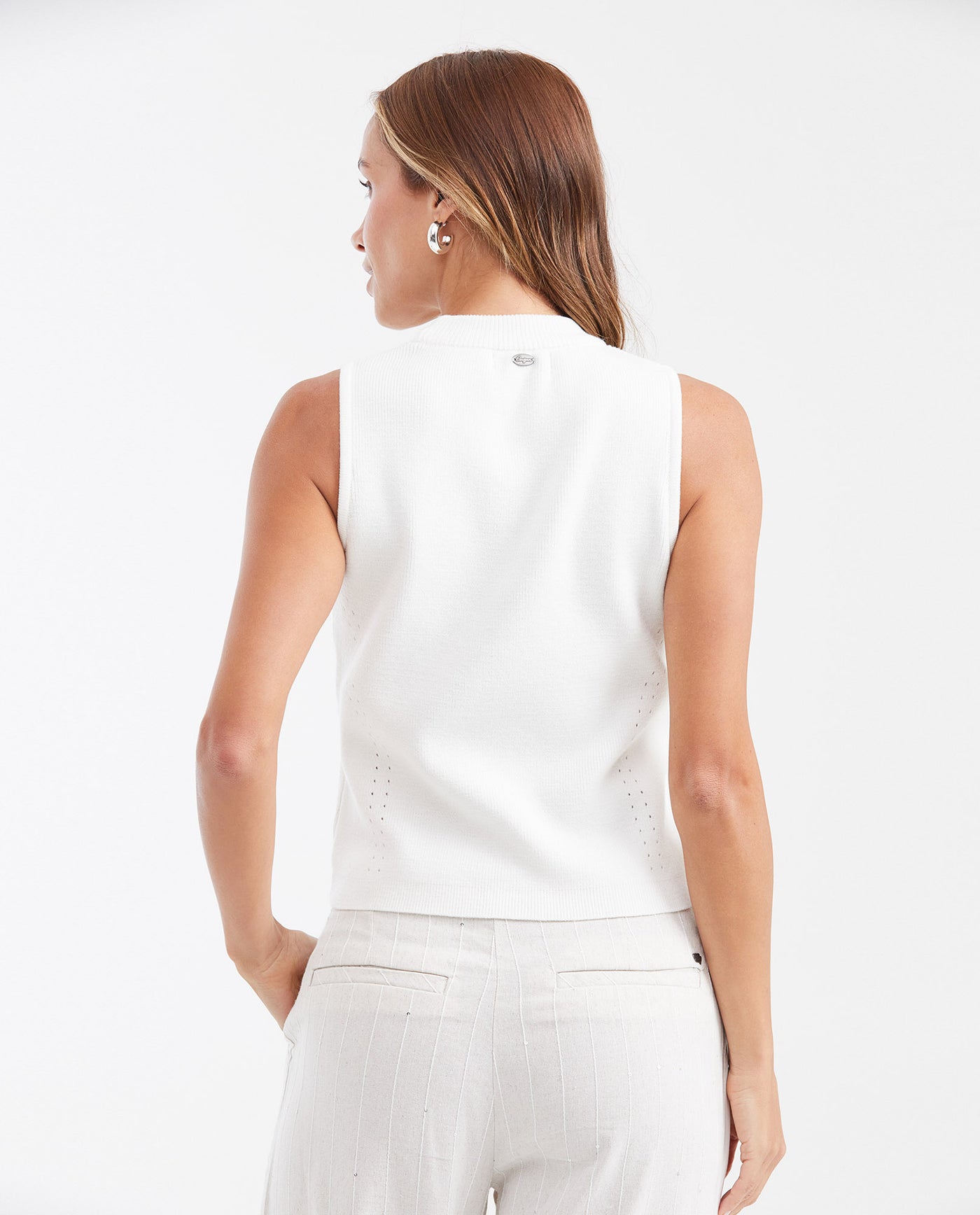 Women's Fitted Sleeveless Knit Top with Openwork Detail in Viscose-Nylon - 4