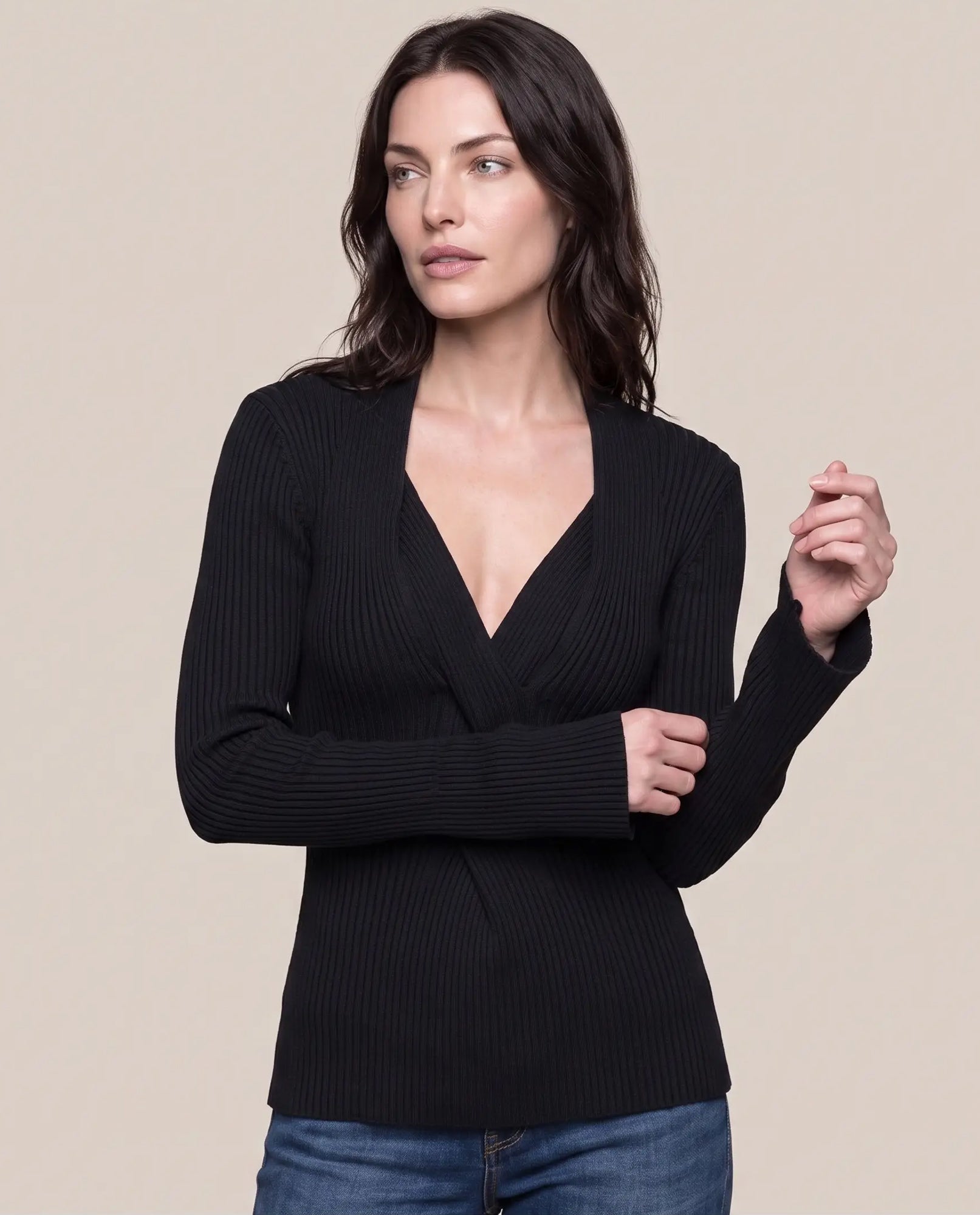 Women´s Slim V-Neck Top - Black 63_794G307_NEG194007_0