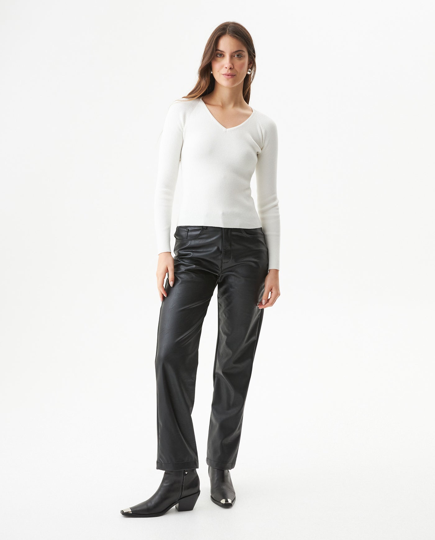 Women's Long Sleeve Heart-Shape V-Neck Knit Top, Compass - 3