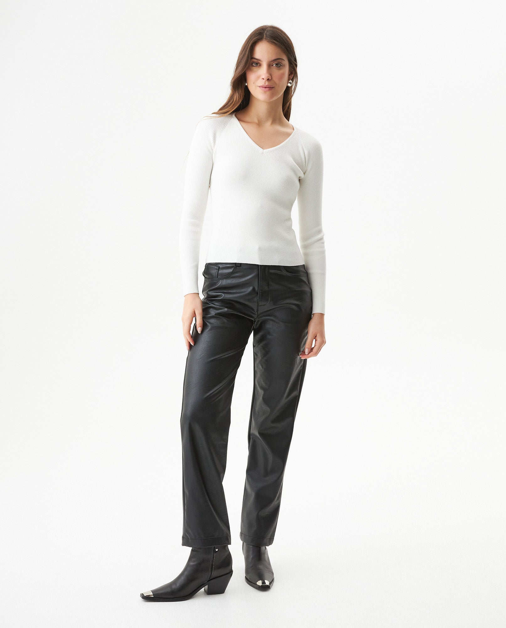 Women's Long Sleeve Heart-Shape V-Neck Knit Top, Compass - 3