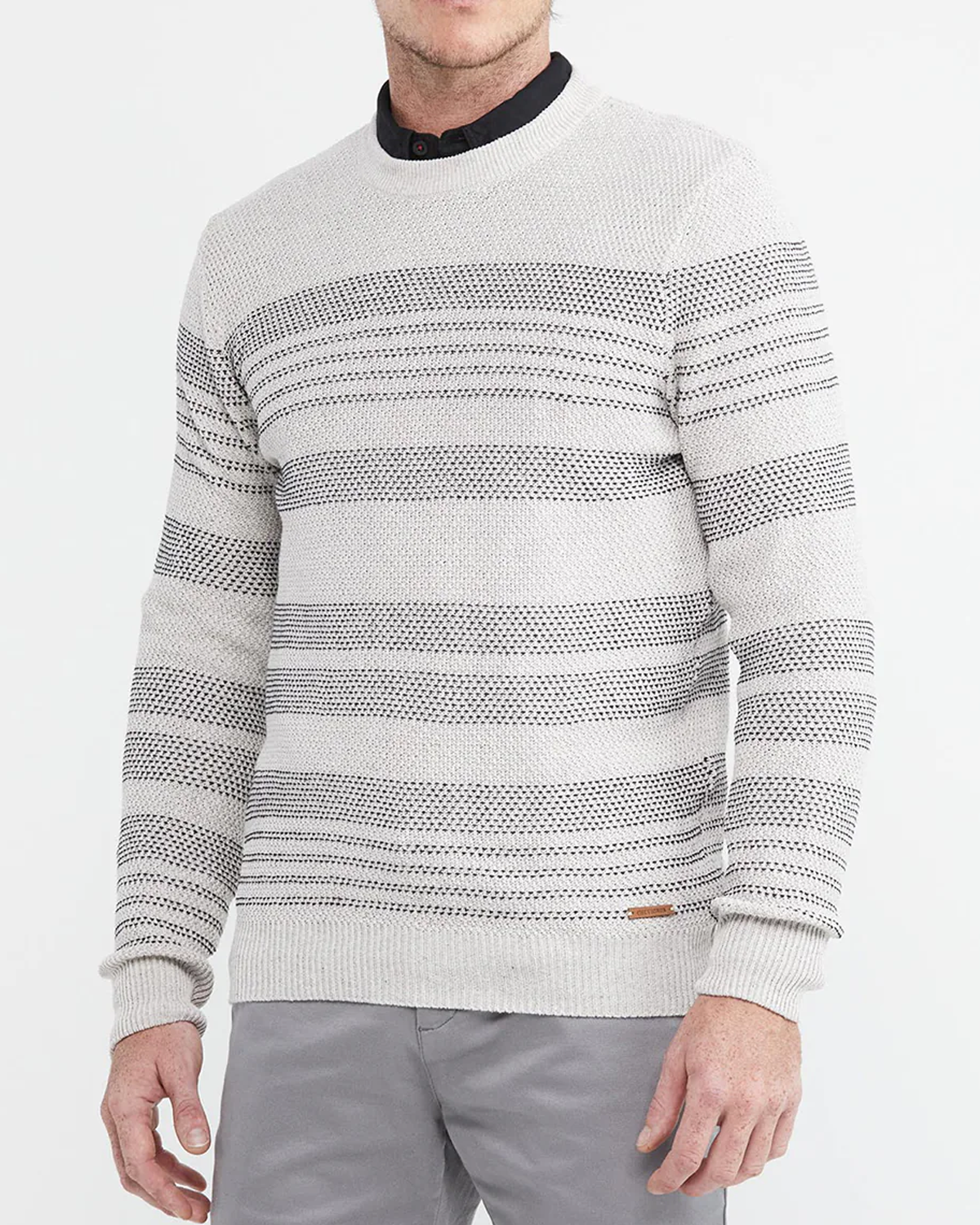 WHITE & GRAY STRIPED CREW NECK KNIT SWEATER