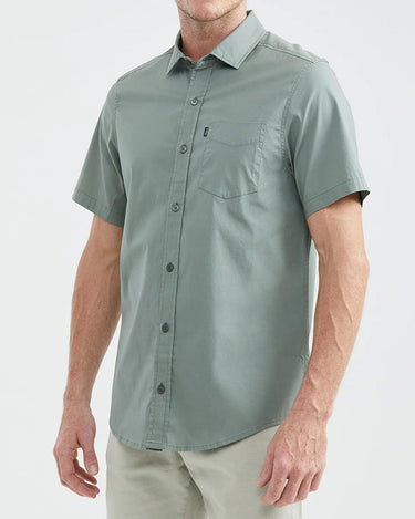 SLIM FIT SHORT-SLEEVE SHIRT IN GREEN