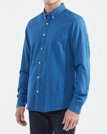 CLASSIC FIT COTTON SHIRT IN BLUE