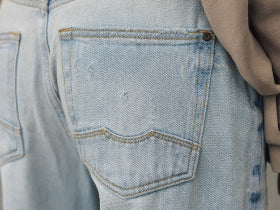 Women's Relaxed Fit Jeans - Blue