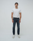 SLIM FIT MID-RISE DARK JEANS IN ULTRA DARK WASH