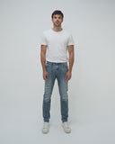 SLIM FIT MID-RISE JEANS IN LIGHT WASH SL0019